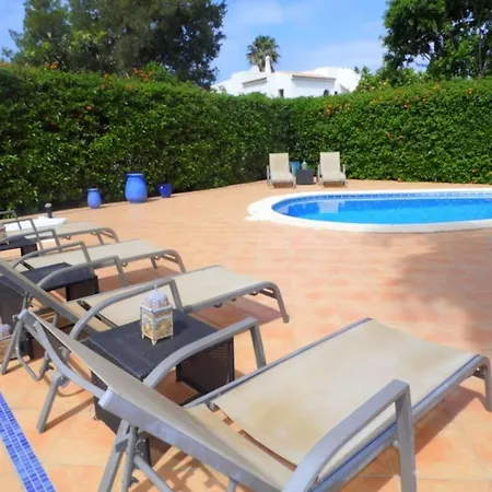 Villa 16 Centeanes - Fabulous Location Just Short Walk T Carvoeiro (Lagoa)