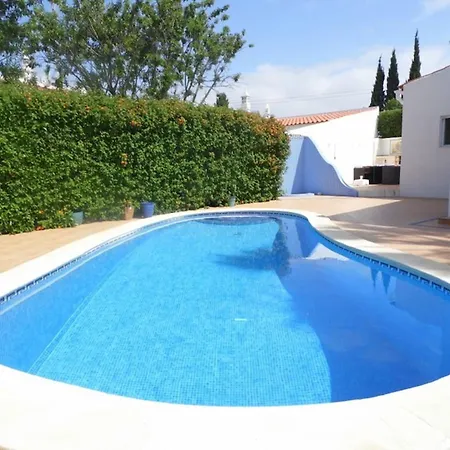 16 Centeanes - Fabulous Location Just Short Walk T * Carvoeiro (Lagoa)