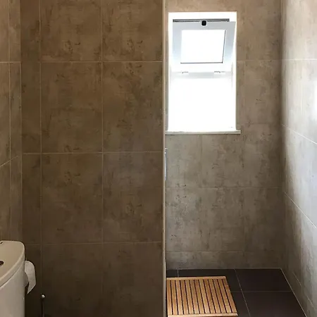 Villa 16 Centeanes - Fabulous Location Just Short Walk T Carvoeiro (Lagoa)