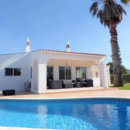 16 Centeanes - Fabulous Location Just Short Walk T * Carvoeiro (Lagoa)
